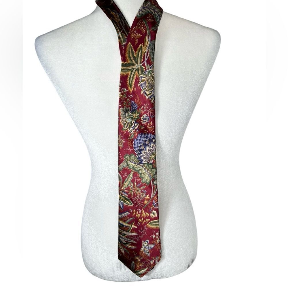 Countess Mara Mens Maroon Red Floral Print 100% Silk Neck Tie